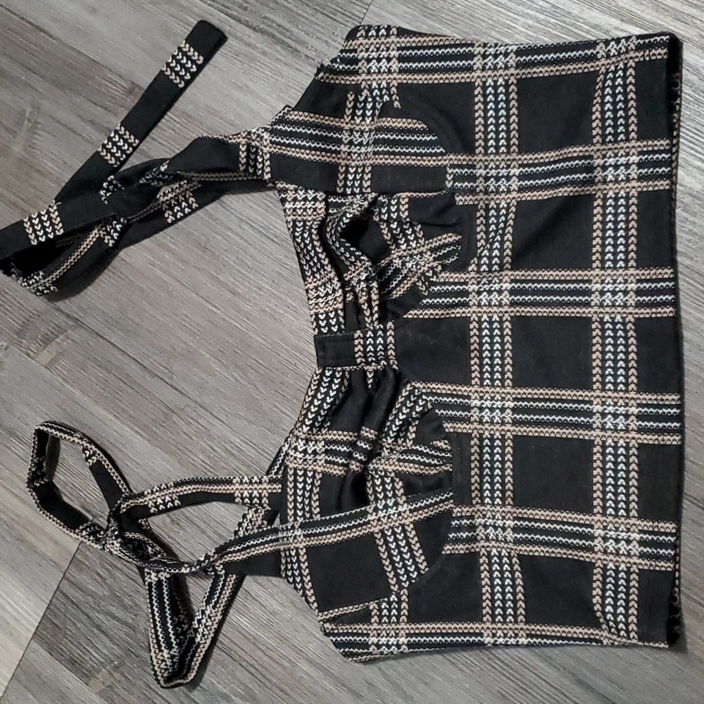 New! Rabbit Rose Tie Straps Tank Crop Top Black Plaid Size Large